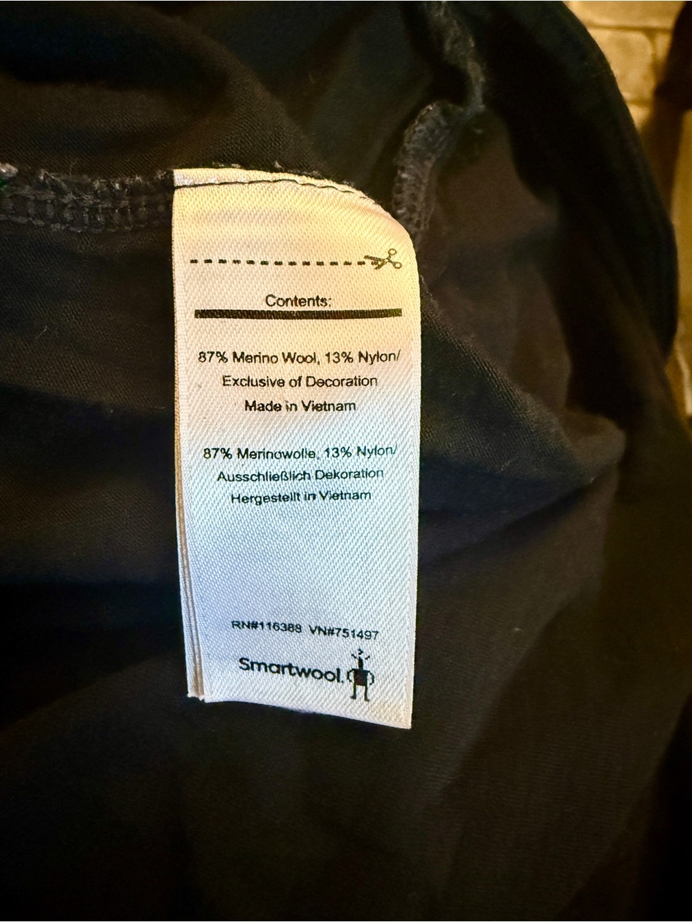 Smartwool Black Short-Sleeve Tshirt/Shift Dress with 87% merino wool- Medium - Picture 6 of 6